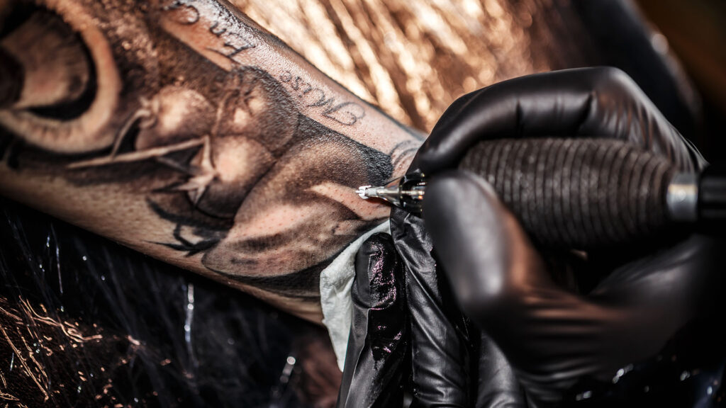La Ligne: Worauf sollte ich bei der Tattoo Auswahl achten?
